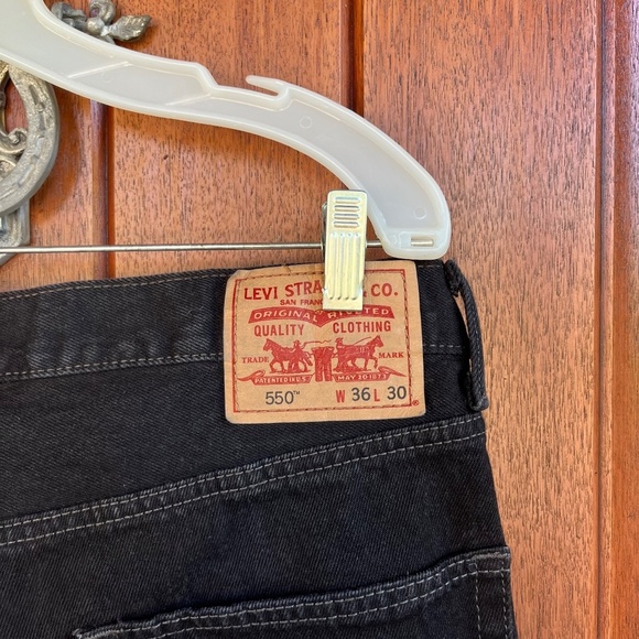 Mens Levis - Picture 4 of 10
